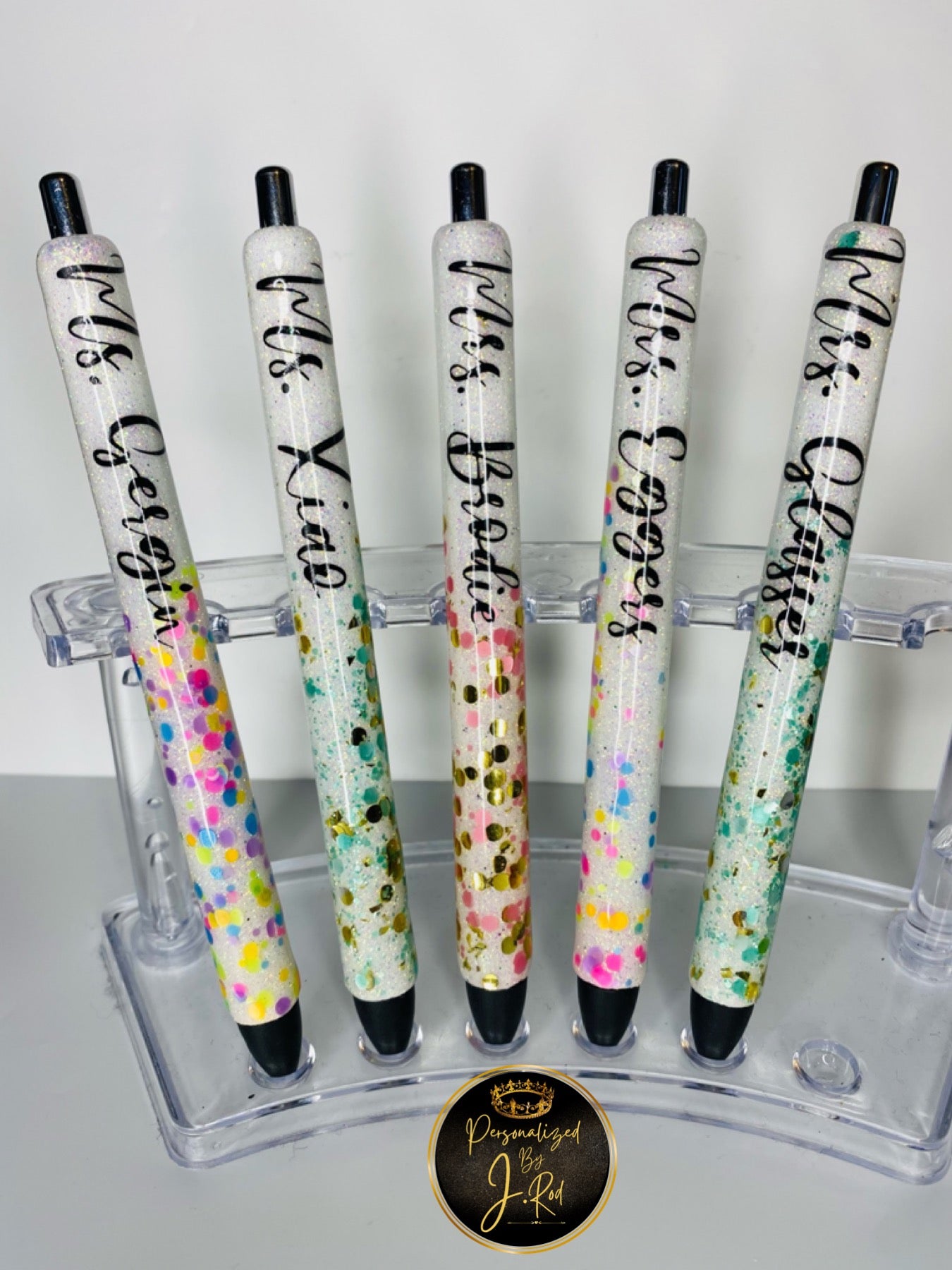 White and chunky glitter mix pens
